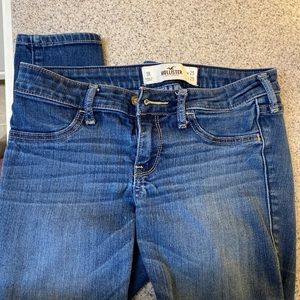 ❌SOLD❌Hollister 1R Skinny Jeans